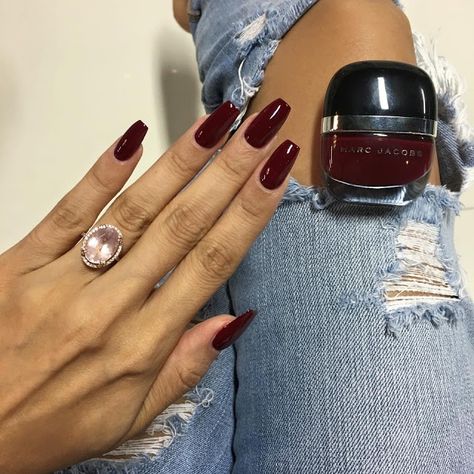 Burgundy Nail Designs, Blood Nails, Red Stiletto Nails, Wine Nails, Red Acrylic Nails, Burgundy Nails, Hair Red, Nailed It, Matte Nails