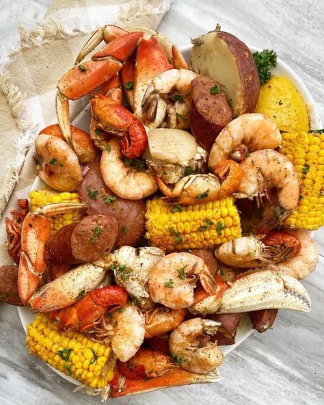 Southern Boil, Fish Potatoes, Boil Recipes, Grandbaby Cakes, Seafood Meals, Sea Foods, Food Near Me, Seafood Boil Recipes, Recipes Seafood