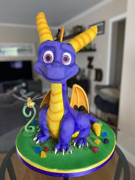 Spyro Dragon Cake Spyro No Fail Sugar Cookie Recipe, Skylanders Birthday Party, Skylanders Birthday, Nintendo Party, Shoes Tutorial, Baby Shoes Tutorial, Dragon Cakes, Dragon Birthday Parties, Gravity Defying Cake