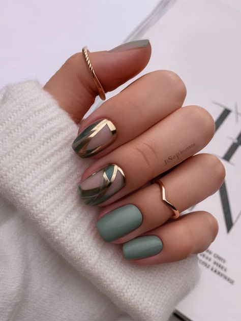 27 Stunning Winter Nail Ideas for Square Shape | Basic Looks for 2024 French Tips Light Blue, Gold Geometric Nails, Sage Green And Gold, Geometric Nails, Winter Nail Ideas, Dark Green Nails, Square Nail Designs, Green Nail Designs, Modern Nails