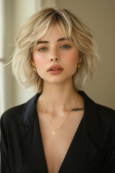 Square Jaw, Chin Length Haircuts, Chin Length Hair, Fulani Braids, Haircuts Short, Jane Fonda, Short Blonde, Bob Haircut, Hair Game