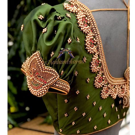 Half Sleeve Blouse Designs, Blouse Designs Aari Work, Green Blouse Designs, Silk Saree Blouse Designs Patterns, Hand Jewellery, Blouse Designs High Neck, Latest Bridal Blouse Designs, Maggam Work Blouse, Blouse Designs Catalogue