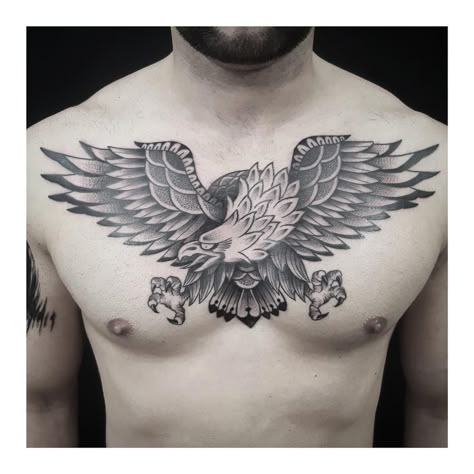 Amazing Perfectly Place Eagle Tattoos Designs For Beautiful Body!; eagle tattoo for women; eagle tattoo men, eagle tattoo traditional, eagle tattoo feminine  #eagletattoo #eagletattoos #tattoos #tattoodesigns #inkedbabes #tattooedwomen #sleevetattoos #handtattoos #bodyart Chest Tattoo With Meaning, Eagle Chest Tattoo, Small Eagle Tattoo, Traditional Eagle Tattoo, Traditional Eagle, Chest Tattoo Drawings, Tattoos Matching, Tattoo Ideas Easy, Cool Chest Tattoos