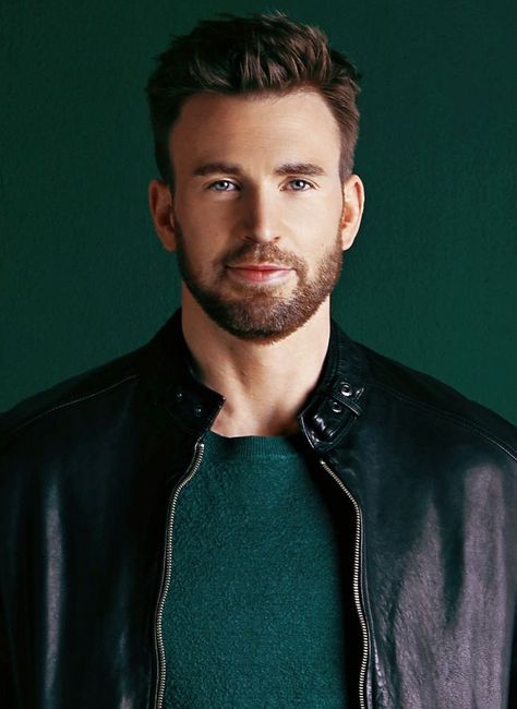 Paul Walker Hair, Steven Grant Rogers, Michael Roberts, Christopher Evans, Steve Rogers Captain America, Robert Evans, Cool Hairstyles For Men, Chris Evans Captain America, Man Thing Marvel