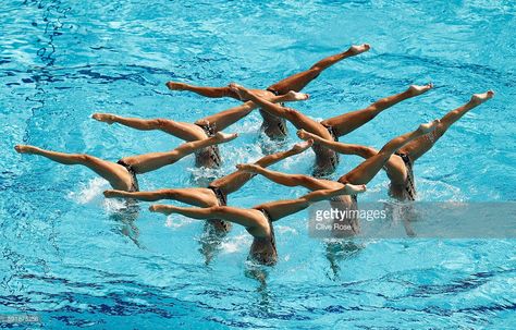 The team of China compete during the Synchronised Swimming Teams Technical… Syncronized Swim Aesthetic, Syncronized Swim, Synchronised Swimming, Artistic Swimming, Synchronized Swimming, Gymnastics Photos, Swimming Sport, Rio Olympics, Keep Swimming