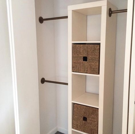 Ikea Closets, Ikea Closet Hack, Closet Ikea, Små Rum Lidt Plads, Ikea Closet, Closet Hacks, Closet Remodel, Interior Room, Ikea Cabinets