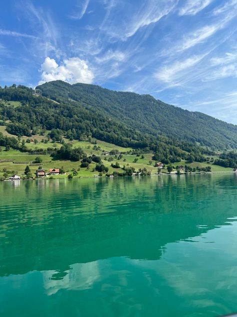 Lake Core, Best Tropical Vacations, Zug Switzerland, Switzerland Aesthetic, Switzerland Summer, Switzerland Photography, Pretty Landscapes, Europe Trip, Summer Feeling