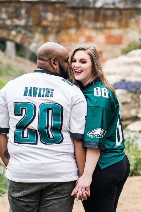 Nfl Engagement Photos, Football Themed Engagement Photos, Sports Themed Engagement Photos, Engagement Photos Sports, Philadelphia Eagles Wedding, Football Engagement Photos, Sports Engagement Photos, Football Engagement Pictures, Football Couple Pictures