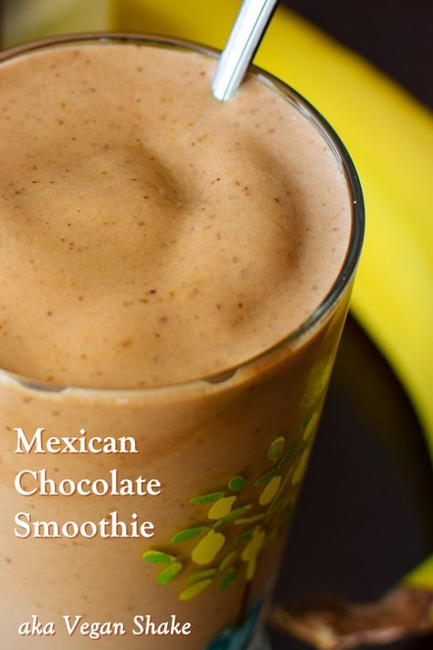 Mexican Smoothie, Mexican Chocolate Drink Recipes, Breakfast Smoothie Chocolate, Chocolate Collagen Smoothie, Chocolate Smoothie Recipe, Vegan Mexican Hot Chocolate, Paleo Smoothies, Healthy Milkshake, Chocolate Smoothie Recipes