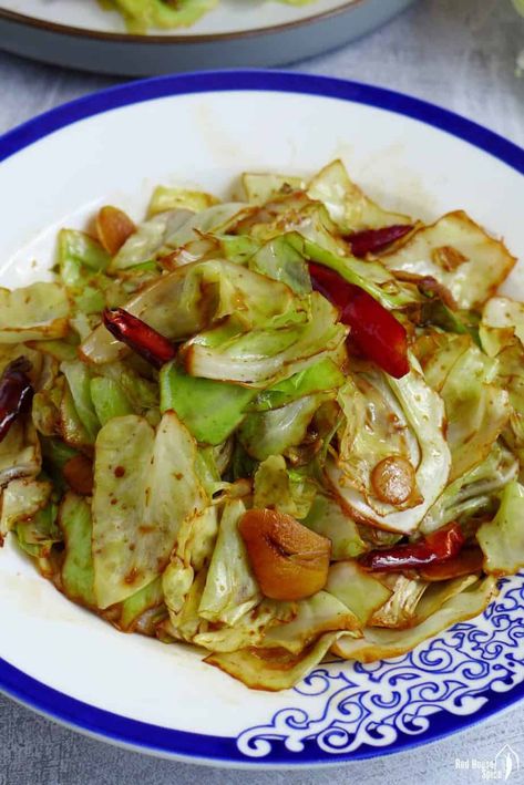 Hand-torn leaves cooked to a tender-crispy texture, Chinese style cabbage stir-fry is simple yet delicious. This recipe shows you how to make it in two ways. Chinese Cabbage Stir Fry, Stir Fried Cabbage Recipes, Fried Cabbage Recipes, Chinese Stir Fry, Cabbage Stir Fry, Chinese Vegetables, Asian Vegetables, Fried Cabbage, Chinese Cabbage