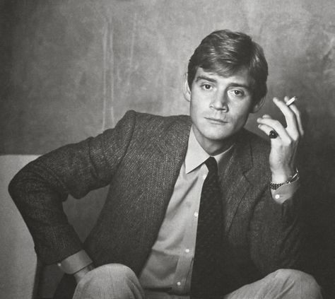 Anthony Andrews, Scarlet Pimpernel, Brideshead Revisited, Thomas Andrews, The Scarlet Pimpernel, Evelyn Waugh, King's Speech, Romantic Drama Film, Audrey Hepburn Photos