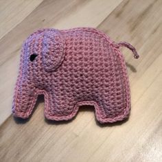 Crochet Elephant Pattern, Crochet Elephant, Elephant Pattern, Arm Knitting, Crochet Toys Patterns, Baby Knitting Patterns, Stuffed Toys Patterns, Baby Quilts, Crochet Toys