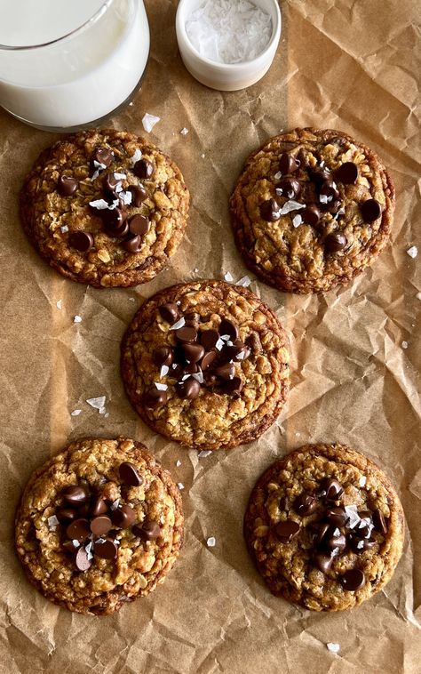 Brown Butter Pumpkin Oatmeal Cookies — Well Made by Kiley Pumpkin Oatmeal Chocolate Chip Cookies, Primal Diet Recipes, Pumpkin Oatmeal Cookies, Thanksgiving 2024, Lunchbox Treats, Pumpkin Oatmeal, Chocolate Chip Oatmeal, Pumpkin Cookies, Chewy Cookie