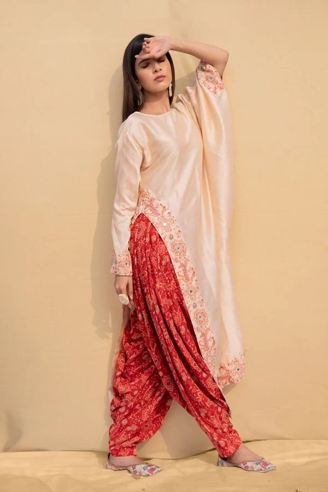 patiala-style-punjabi-salwar-kameez Dhoti Salwar, French Crepes, Punjabi Salwar, Salwar Suit, Salwar Suits, Salwar Kameez, Old And New, Design