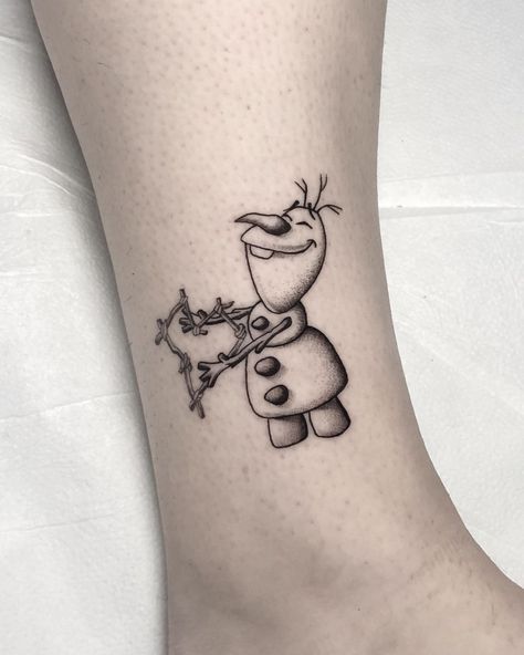 Small Turtle Tattoo, Go Tattoo, Disney Olaf, 100 Tattoo, Disney Tattoo, Gorgeous Tattoos, Tattoo Outline, White Tattoo, Disney Tattoos