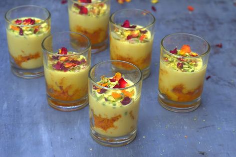 Diwali Desserts, Saffron Milk, Diwali Recipes, Dessert Glasses, Diwali Food, Homemade Sweets, Simple Dessert, Tart Shells, Indian Desserts