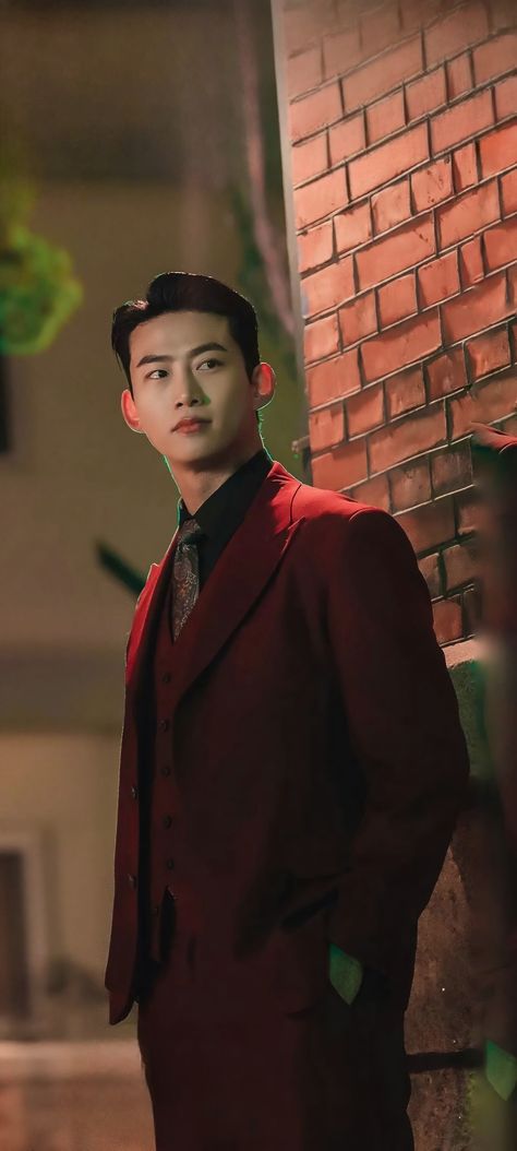 Taecyeon Wallpaper, Heartbeat Kdrama, Employee Wellness Programs, Korean Tv Series, Ok Taecyeon, Handsome Actors, Real Friends, Kdrama Actors, Social Media Influencer