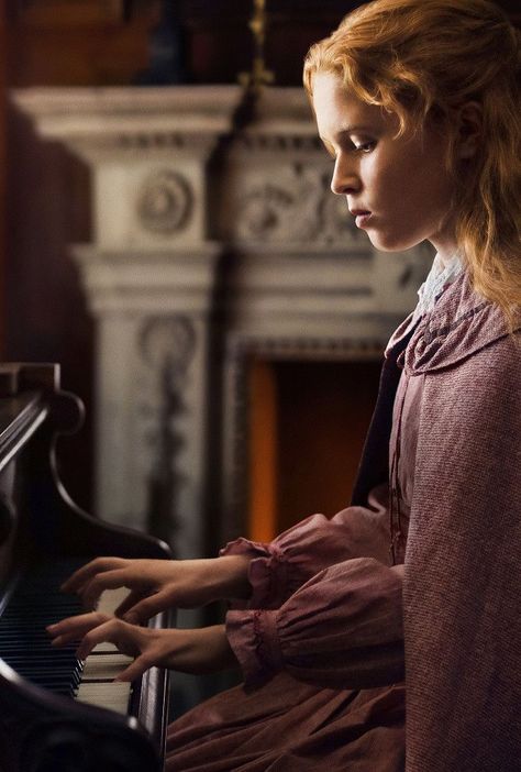 Eliza Scanlen in Little Women (2019) The March Sisters, Eliza Scanlen, Beth March, March Sisters, Little Women 2019, What Is Feminism, Movie To Watch List, Four Sisters, Tv Program