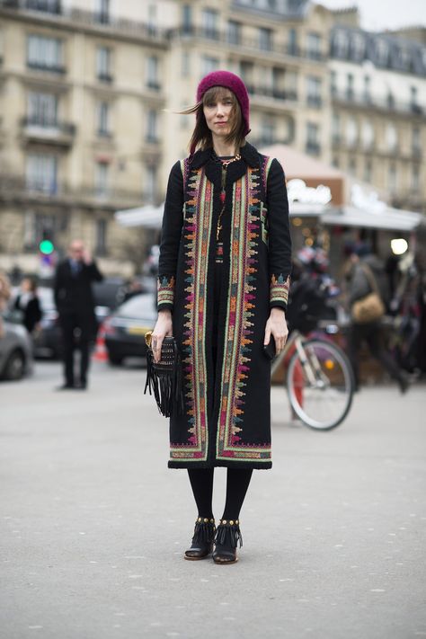 Anya Ziourova (popsugar) Etnic Style, 2014 Street Style, Popsugar Fashion, Couture Week, Cool Street Fashion, Fashion Week Street Style, Street Style Looks, Street Chic, Ethnic Fashion