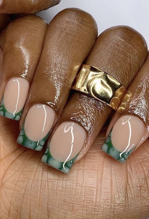 Khaki Gold Nails, Short Acrylic Nails Green And Gold, Olive And Brown Nails, Earthy Short Nails, Brown Nails Short Square, September Nail Ideas Gel Simple Short, Khaki Nail Designs, Green And Tan Nails, Short Square Acrylic Nails Fall 2024