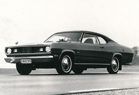 Plymouth Valiant Duster, press photo, Sweden, early 1970s Valiant Duster, Plymouth Valiant, Plymouth Duster, Press Photo, Car Tuning, Plymouth, Dream Cars, Sweden, Classic Cars