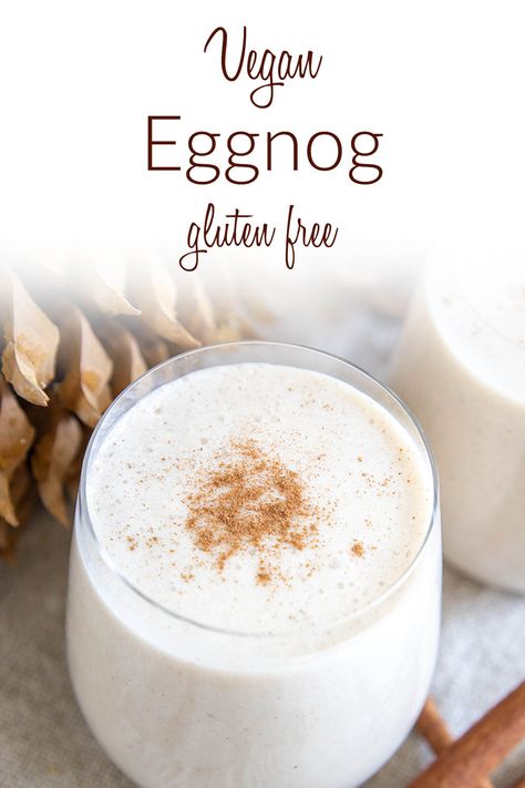 This Rich and Creamy Vegan Eggnog is perfect for the holidays. Made with warm spices and dates, it comes together in minutes! Vegan Eggnog Recipe, Dairy Free Egg Nog, Vegan Eggnog, Vegan Drinks Recipes, Vegan Christmas Recipes, Vegan Drinks, Eggnog Recipe, Keto Friendly Desserts, Egg Nog