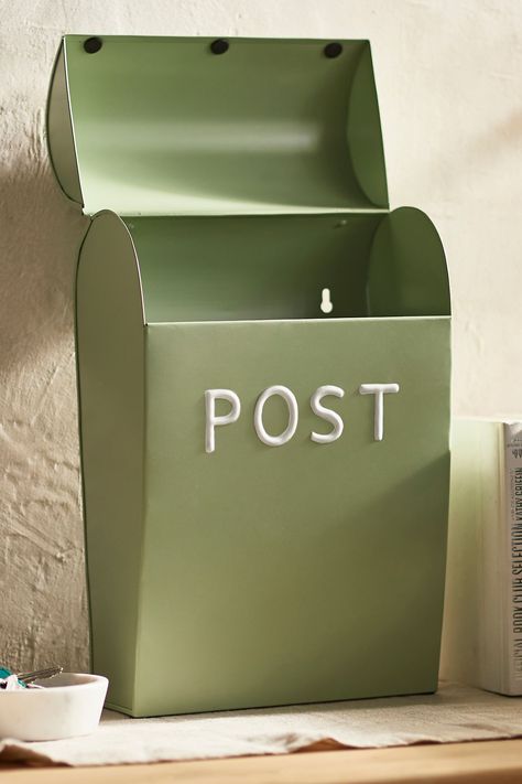 Made from sturdy steel with a galvanized or powder-coated finish, this old-fashioned mailbox can be mounted on the doorstep. Each box includes a two-slot mail system: one for depositing mail, and a second for accessing mail with a security latch. Mail Slot On Wall, Brass Mailbox, Vintage Mailbox, Rental Ideas, Kathy Griffin, Pretty Bathrooms, Bathroom Design Inspiration, Post Box, Bhldn Weddings