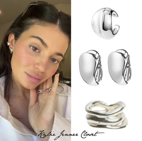 Kylie Jenner Earrings, Kylie Jenner Jewelry, Glow Balm, Diy Easter Gifts, Ear Stack, Minimal Jewelry, Jewelry Inspo, Toe Rings, Jewelry Bags