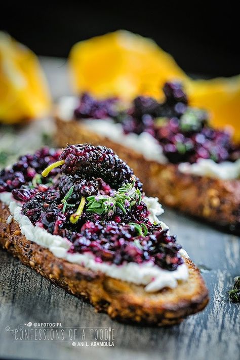 Thyme and Orange Roasted Mulberries on Chèvre Smeared Toast Mulberry Recipes, European Butter, Bread Toppings, Berry Breakfast, Cheese Pairings, Veggie Delight, Quick Bread Recipes, Vegan Appetizers, Fresh Thyme