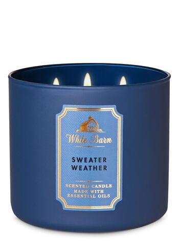 Sweater Weather Candle, White Barn Candle, Candle Obsession, Pumpkin Scent, Bath Body Works Candles, Boston Shearling, Birkenstock Boston Shearling, Winter Candle, Gift Inspo