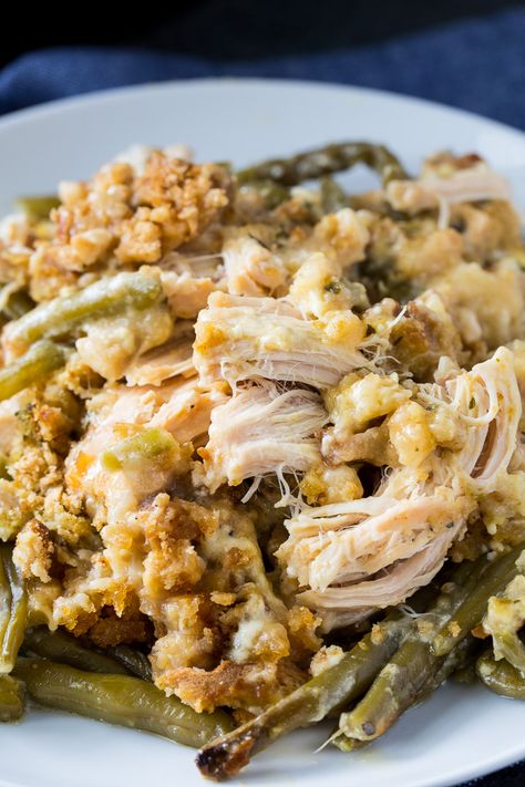 Crock Pot Chicken and Stuffing with Green Beans Spicy Southern Kitchen Recipes Crock Pot, Chicken Corn Green Beans, Stuffing Chicken Casserole Crockpot, Chicken Crockpot Recipes Easy 4 Ingredients Crock Pot, Chicken Stuffing Green Bean Casserole, Stuffing Green Bean Casserole, Crock Pot Chicken And Stuffing, Slow Cooker Kip, Crockpot Green Beans