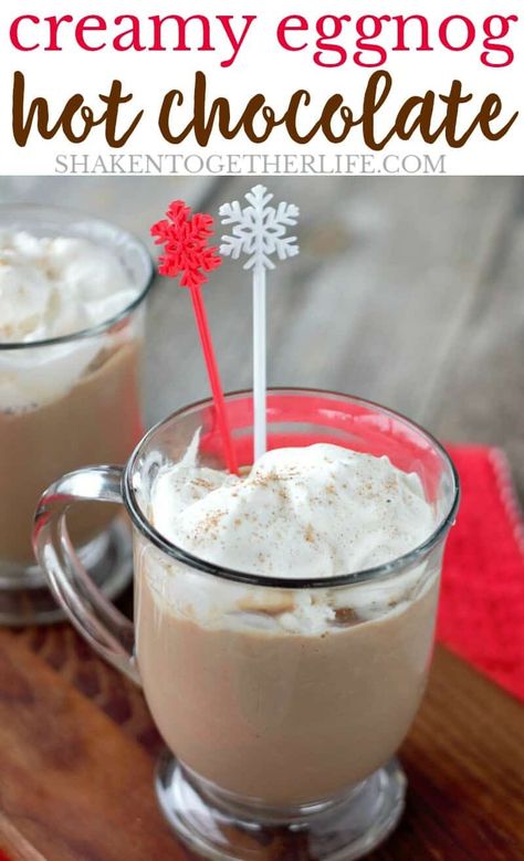 Drinks Hot Chocolate, Eggnog Hot Chocolate, Eggnog Frosting, Chocolate Eggnog, Eggnog Recipes, Rich Holiday, Classic Eggnog, Spiced Eggnog, Hot Cocoa Mix Recipe