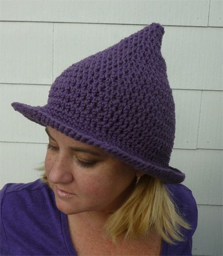 Crochet Halloween Hats Free Pattern, Crochet Halloween Hat, Goose Crochet, Tatting Ideas, Harry Potter Crochet, Crochet Costumes, Fleur Delacour, Crochet Beanies, Hat Patterns Free