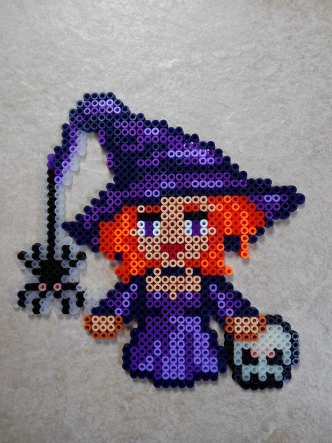 Halloween Hama Beads, Perler Halloween, Hama Beads Halloween, Perler Creations, Pearl Beads Pattern, Halloween Arts And Crafts, Hama Beads Design, Adornos Halloween, Perler Bead Templates