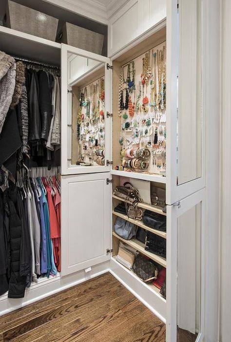 Fashion Accessories Closet Jewlery Storage, Transitional Closet, Accessories Closet, Closet Features, House Closet, Contemporary Closet, Creative Closets, Dream Closet Design, Closet Layout