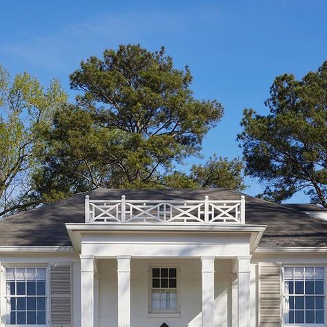 Birmingham Home & Garden on Instagram: "Designer Lauren Conner made small but significant changes to her family home that refreshed the elegant façade. A gas lantern with a custom bracket hangs above the original set of doors, now painted French blue. The exterior is Simply White, and the shutters are Elmira White (both by Benjamin Moore). 📷: @jallsopp Interiors: Lauren Conner, Architecture: Shepard & Davis Architecture Builder: Philip Woods Landscape: Paul Lell #familyhome #fresh #stately # Elmira White, Woods Home, Woods Landscape, Landscape Installation, Wooded Landscaping, Gas Lanterns, Exterior Paint Colors For House, Simply White, Exterior Paint Colors