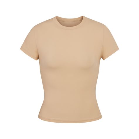 The essential everyday fitted t-shirt : with a crew neck fit and buttery soft feel, this body-hugging tee is perfect to wear alone or layered under other pieces. Light Brown, Style Icons, Colorful Shirts, Fashion Inspo, Cute Outfits, Womens Tops, Tops & Tees, Crew Neck, Mens Tshirts