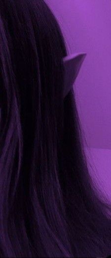 Purple Elf Aesthetic, Dark Purple Hair Aesthetic, Purple Elf, Purple Alien, Light Purple Hair, Dark Purple Hair, The Mimic, Female Elf, Elf Ears