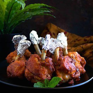 chicken lollipop recipe video Lollipop Video, Chicken Starters, Grill Night, Street Chicken, Indian Buffet, Sree Ram, Chicken Lollipop, Lollipop Recipe, Chicken Lollipops