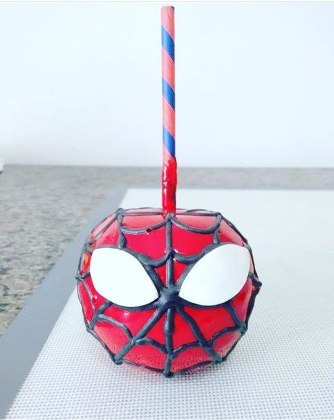 Spider-Man themed Candy Apple Apples Desserts, Spidey Birthday, Yummy Candy, Marvel Birthday, Candied Apples, Marvel Birthday Party, Gourmet Apples, Candy Bar Birthday, Spiderman Birthday Party