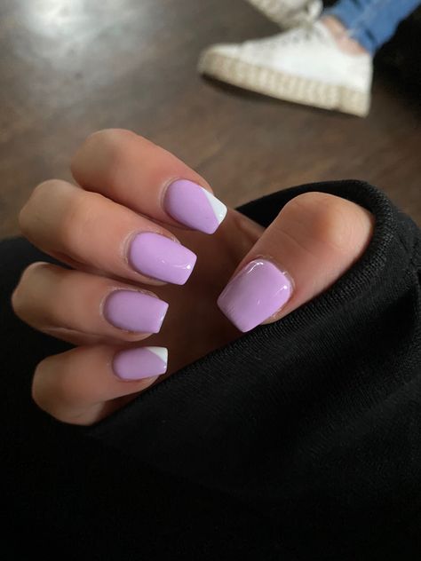 Short Acrylic Nails Square Simple Classy Purple, Short Nails Purple Lavender, Short Square Lilac Acrylic Nails, Short Coffin Lavender Nails, Baby Purple Nails, Nails Short Purple Light, Lilac Purple Nails Short Gel, Picasso Nails, One Color Nails