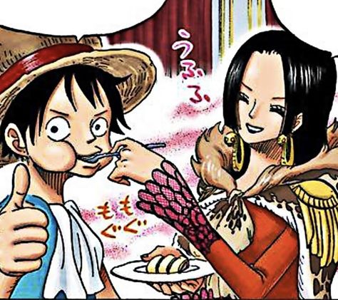 Luffy And Boa Hancock, Luffy And Boa, Boa Hancock Icon, Luffy And Hancock, Cute Twitter Headers, One Piece Tattoos, Watch One Piece, One Piece Cartoon, One Piece Drawing