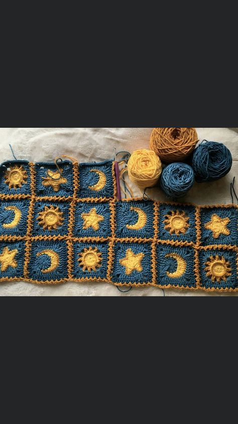 Sun And Moon Granny Square Blanket, Starry Night Granny Square, Galaxy Granny Square, Sun Moon Crochet Blanket, Night Sky Crochet Blanket, Celestial Granny Square Blanket, Space Themed Granny Square, Moon Blanket Crochet, Witchy Crochet Granny Square