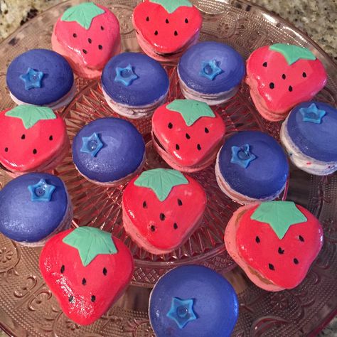 Strawberry And Blueberry Themed Party, Strawberry And Blueberry First Birthday, Blueberry Or Strawberry Gender Reveal, Strawberry And Blueberry Birthday Party, Berry Sweet Gender Reveal, Berry Themed Gender Reveal, Berry First Birthday Blueberry, Strawberry Gender Reveal, Blueberry Baby Shower Ideas