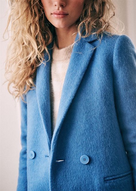 Bright Blue Wool Winter Coat by Sezane Paris Scalloped Shirt, Camel Coat Outfit, Style Parisienne, Manga Clothes, Wool Winter Coat, Blue Inspiration, Personal Style Inspiration, Blue Coat, Velvet Blouses