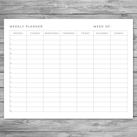 Printable, Landscape Minimalist Weekly Planner  http://etsy.me/2naMnTI #papergoods #calendar #white #black #planner #schedule #stationery Black Planner, Minimalist Weekly Planner, Landscape Minimalist, Babysitting Activities, Planner Schedule, Budget Mom, Daily Schedule Template, Desk Planner, Weekly Planner Free