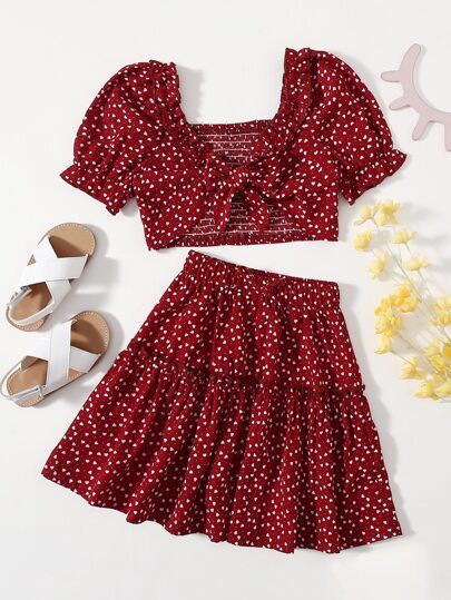 Girls Two-Piece Outfits | Trendy Girls Fashion | SHEIN USA Heart Crop Top, Short Skirts Outfits, Teenage Outfits, Crop Top Skirt Set, Top Skirt Set, Crop Top Skirt, Crop Top Outfits, Really Cute Outfits, Cute Simple Outfits