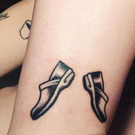 #cloglife #clogs Clog Tattoo, Clog Outfits, Tatting, Clogs, Tattoos, Instagram