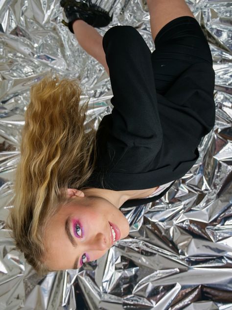 Y2k Backdrop Photoshoot, Mylar Backdrop Photoshoot, Silver Backdrop Photoshoot, Foil Backdrop Photoshoot, Foil Background Photoshoot, Motel Editorial, Foil Photoshoot, Silver Photoshoot, Twins Photoshoot