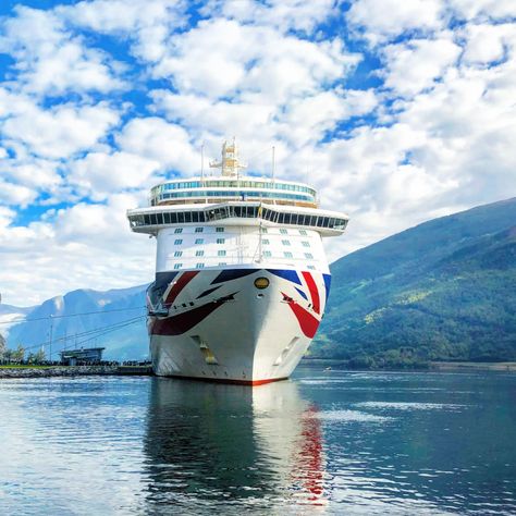 My 5 favourite areas aboard Cunard's Queen Victoria. Cunard Queen Victoria, Cunard Ships, Cruise Ideas, Cunard Line, Queen Vic, Holiday 2024, Mediterranean Cruise, Royal Court, Queen Victoria